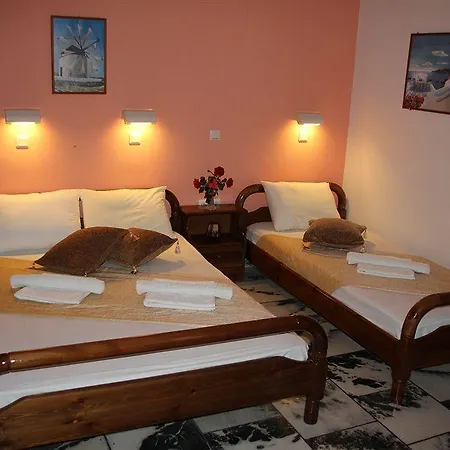 מלון דירות Dimitra Kastrákion