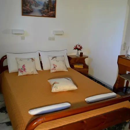 Dimitra מלון דירות Kastrákion