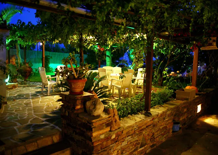 Dimitra מלון דירות