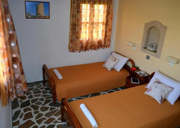 Dimitra מלון דירות Kastrákion