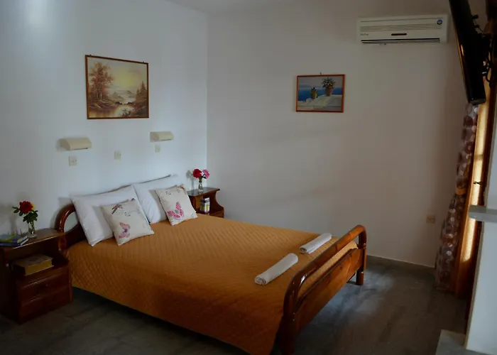 Dimitra מלון דירות Kastrákion