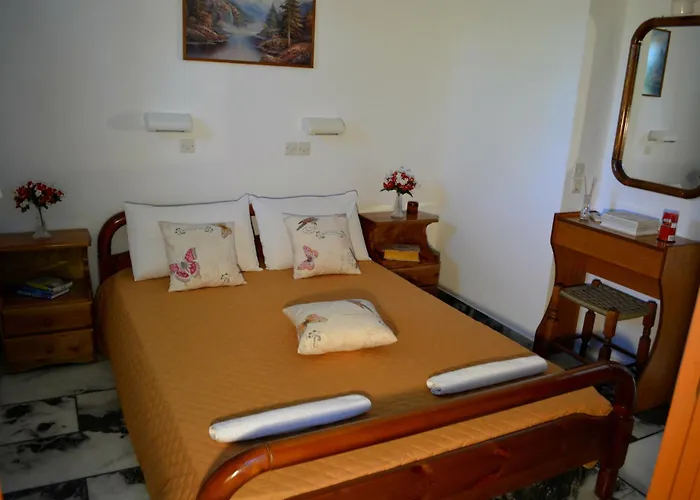 Dimitra מלון דירות Kastrákion